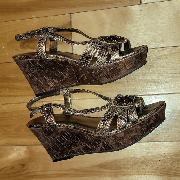 Anne Klein Wedges - Picture 2 of 6